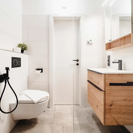 Glacier View Apartment *